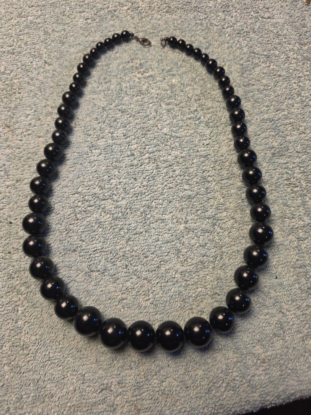 Vintage Black Onyx Graduated Bead Necklace 24" Matinee Strand Lobster Clasp